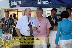 nfv09-fcbayern-muenchen-nachspiel-zuschauer-106