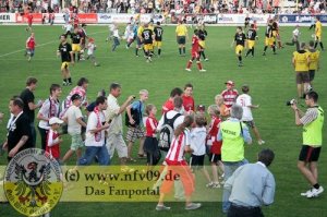 nfv09-fcbayern-muenchen-nachspiel-zuschauer-144