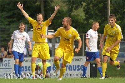 NFV GELB-WEISS G�RLITZ 09 - BSG STAHL RIESA 5:4 (2:3)